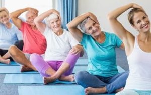 brillante Implacable a tiempo Yoga Para Adultos Mayores | MSoluciona Las Rozas